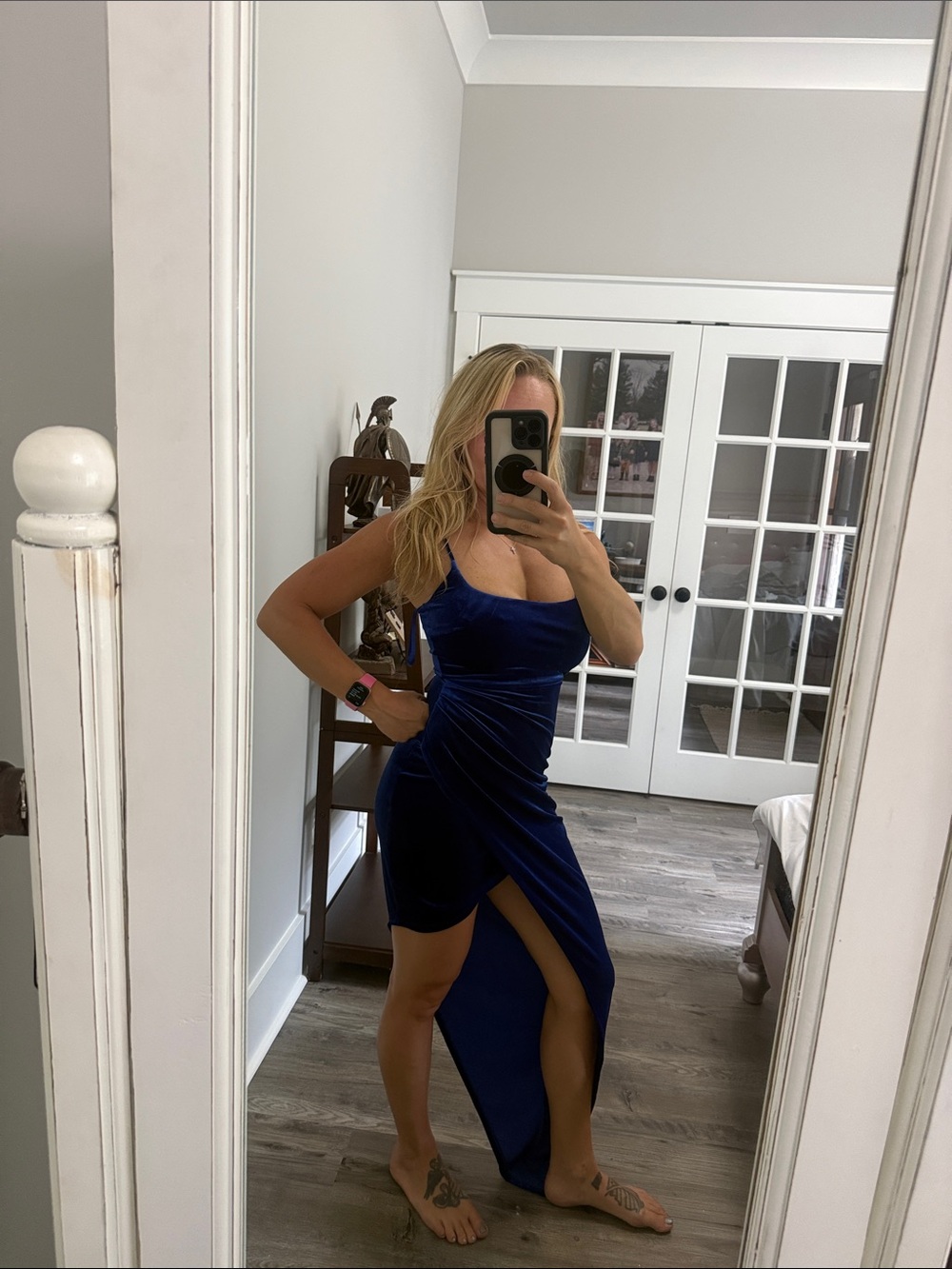Formal Elegant Navy Blue Velvet High-Slit Evening Dress